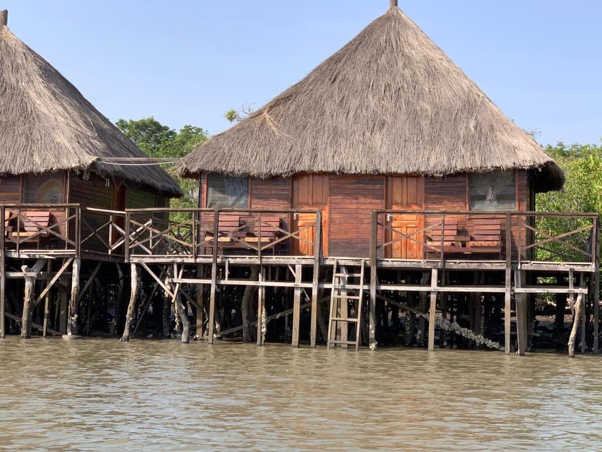 Pombo Kunda Villa Sanyang Dış mekan fotoğraf